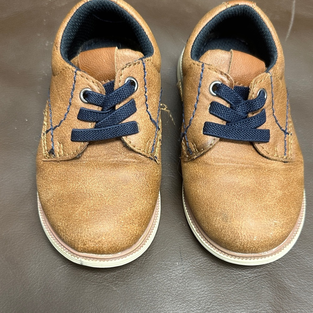 Classic Tan Kids Dress Shoes with Navy Accents